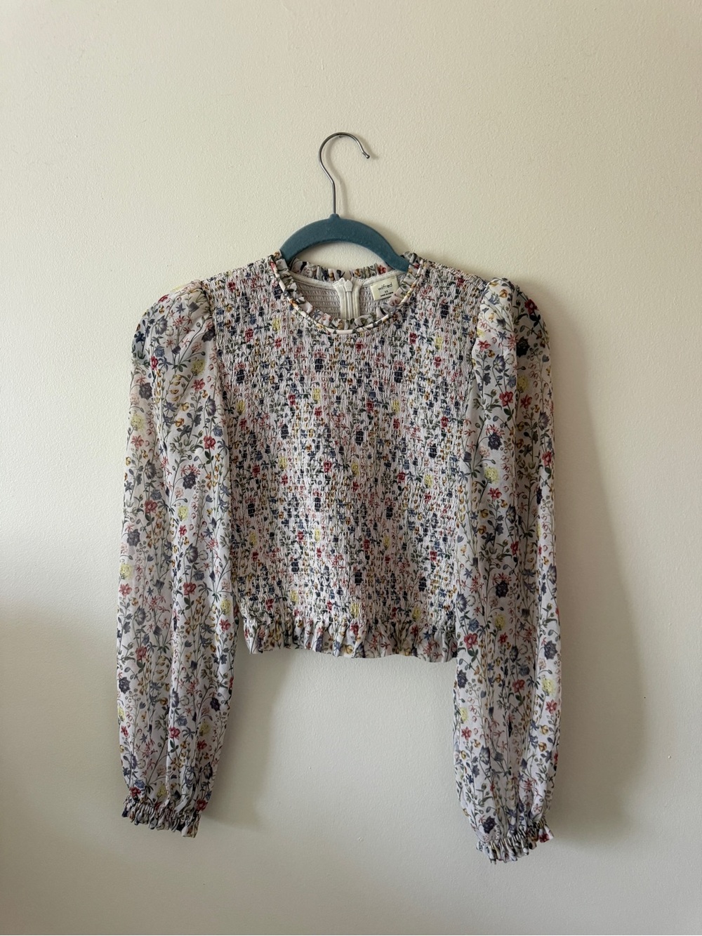 Aritzia White Multicolor Floral Smocked Puff-Sleeve Top